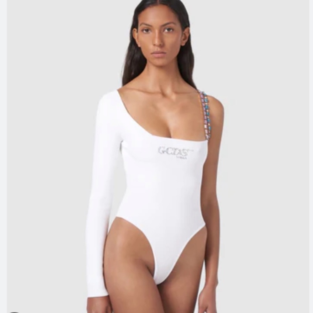 White One-Shoulder Bodysuit